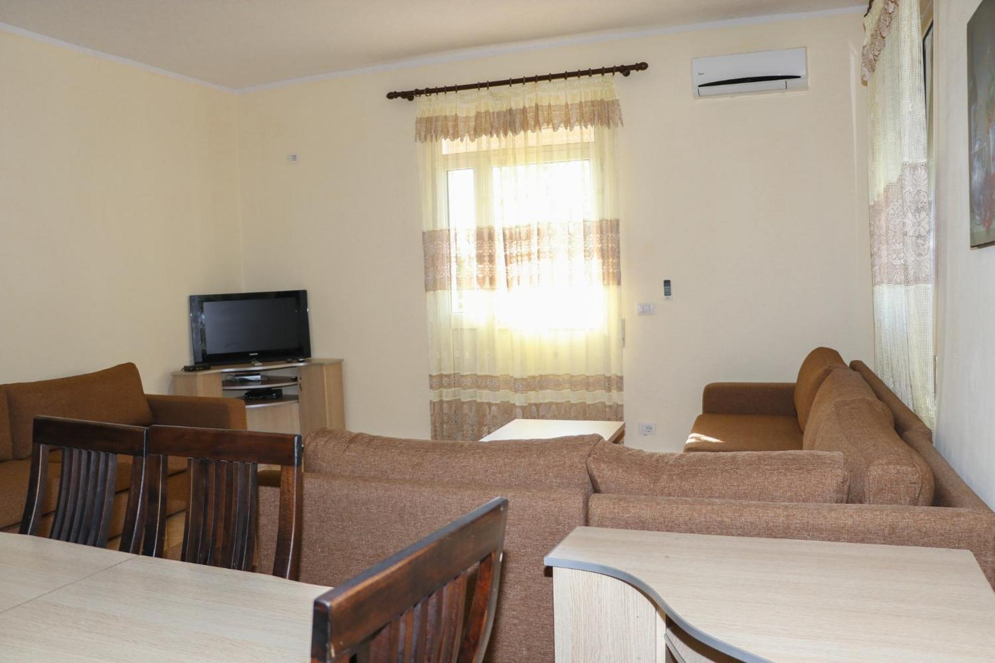 Hotel As Baks-Rrjoll Σκόδρα Εξωτερικό φωτογραφία